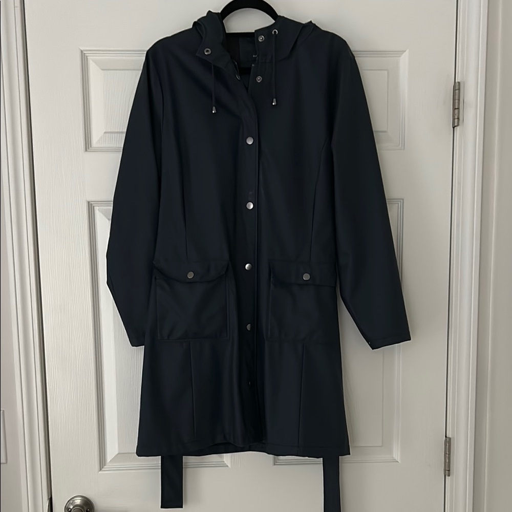 Halogen Women's Navy Hooded Raincoat